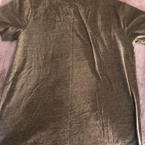 T-shirt - Picture 4 of 5